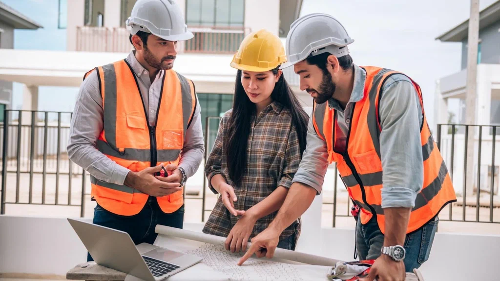 General Contractor Services for Home Renovations 3 general contractor services planning residential remodeling work